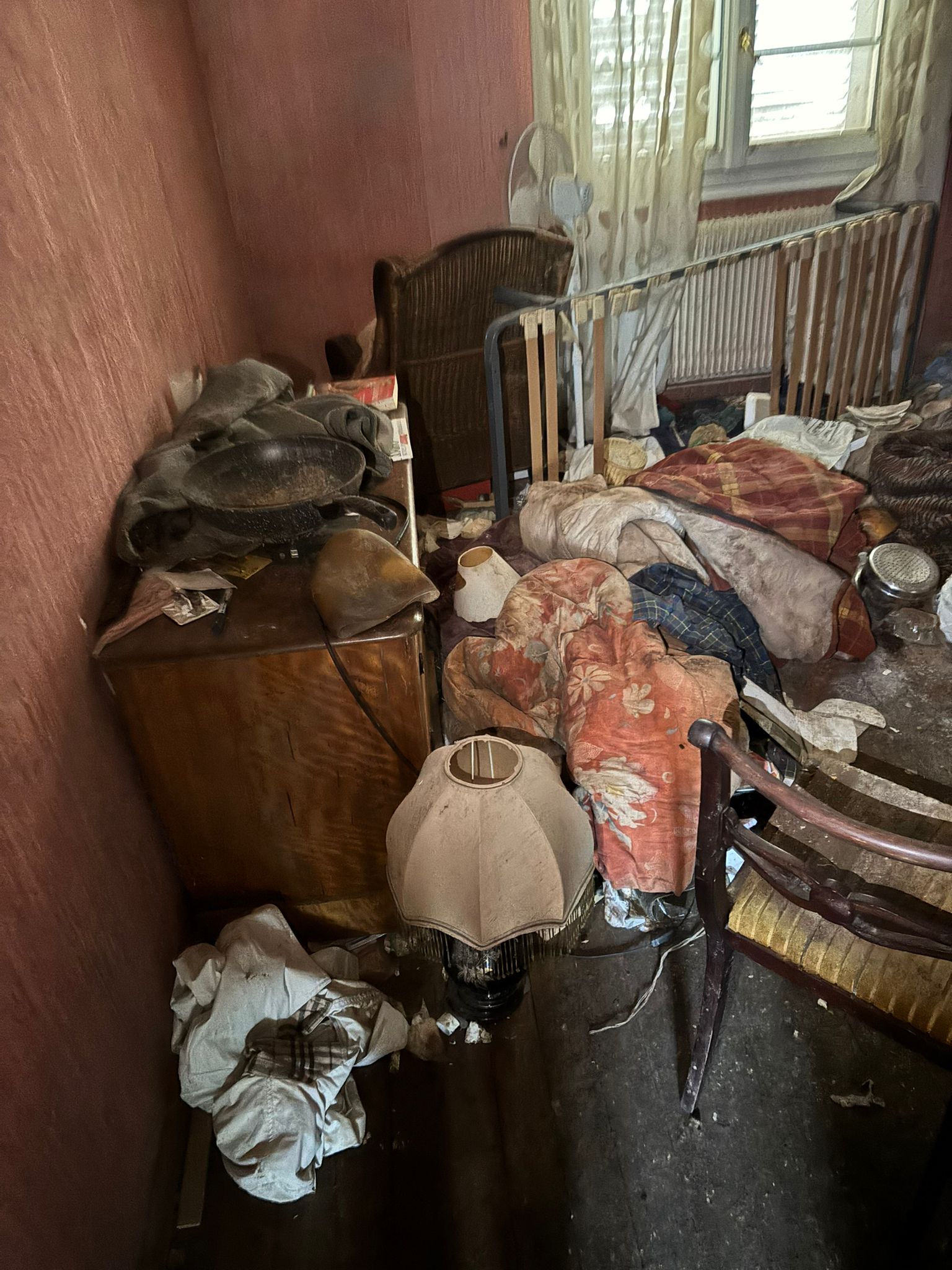 Quelles précautions pour le nettoyage des fluides infiltrés sous chape et parquet ? IMG 20250901 WA0089